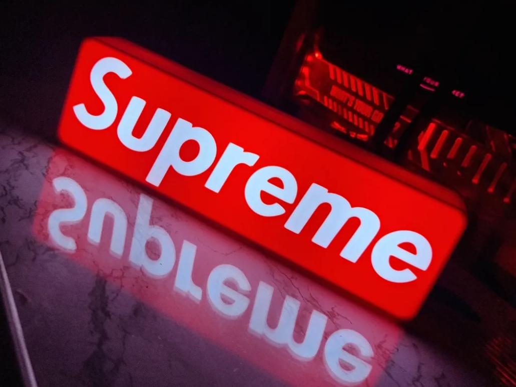 Supreme Led Light Box — 3D printed by Moon Studio 3D